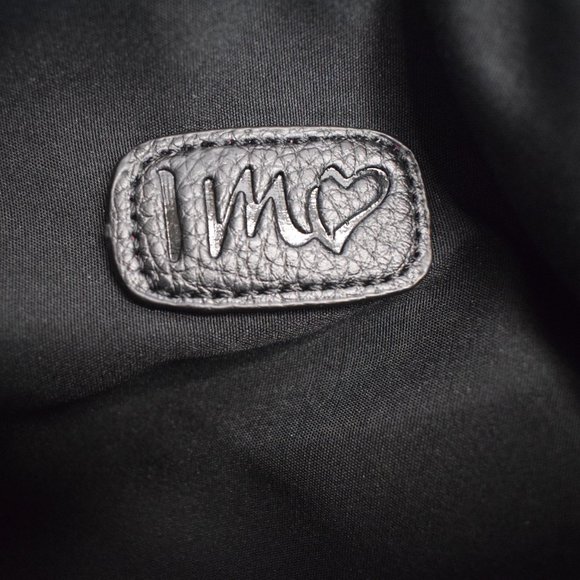 IM Love Cross Body - Picture 3 of 12